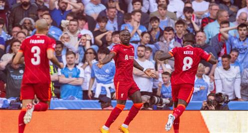 ماني يسجل هدف ليفربول الثالث أمام مانشستر سيتي