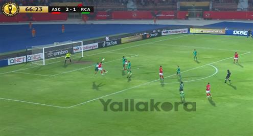 رأسية خطيرة من عبد القادر أمام الرجاء