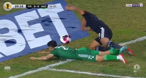 هل يستحق أهلي طرابلس ركلة جزاء أمام اورلاندو بايريتس 