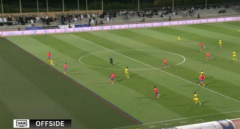 هدف ملغي لمصطفي فتحي أمام الفيحاء 