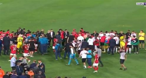 ممر شرفي من الوداد للاعبي الأهلي