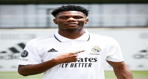 ريال مدريد يعلن عن ضم تشاوميني رسميا