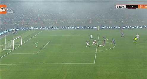 تريزيجيه يشارك في هدف طرابزون الثالث أمام سيفاسبور