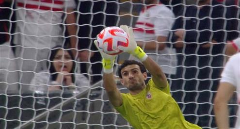 تسديدة من سلمان الفرج وتصدي رائع من عواد