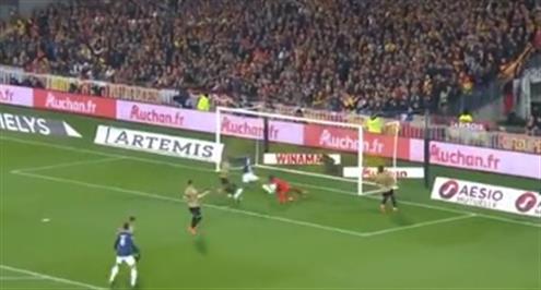هدف باريس سان جيرمان الأول أمام لانس (هوجو إيكيتيكي)