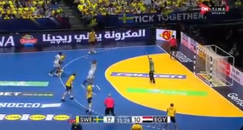 السويد تحرز هدف.. وعلي زين يرد بهدف لمنتخب مصر من رمية جزاء