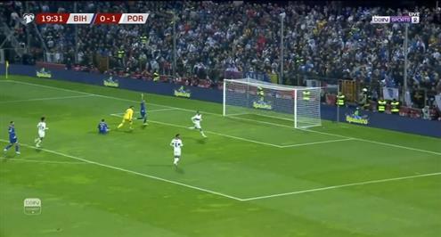 هدف البرتغال الثاني أمام البوسنة والهرسك (رونالدو)