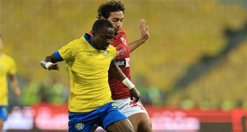 خطأ دفاعي.. هدف الإسماعيلي الأول أمام الأهلي (ياو أنور)