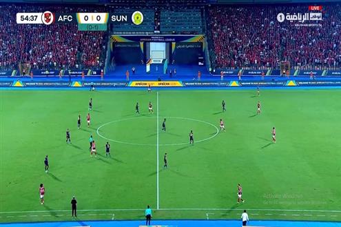 تشجيع حماسي من جماهير الأهلي أمام صنداونز