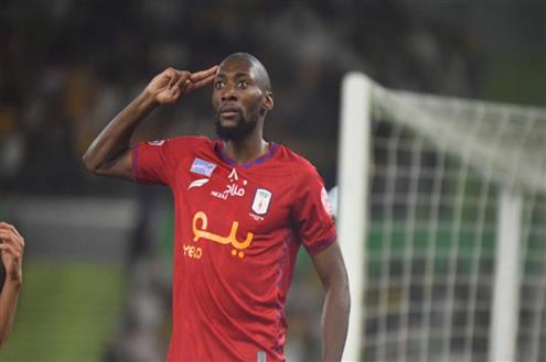 هدف أبها الأول أمام الاتحاد بعد خطأ ساذج من الحارس جروهي