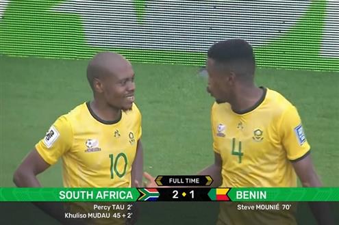هدف ضمن ملخص لمسات بيرسي تاو في مباراة جنوب افريقيا وبنين
