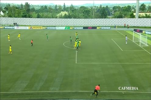 تسديدة صاروخية.. هدف زيمبابوي الأول أمام نيجيريا (والتر موسونا)