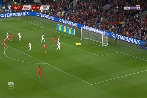 هدف ويلز الأول أمام تركيا (نيكو ويليامز)