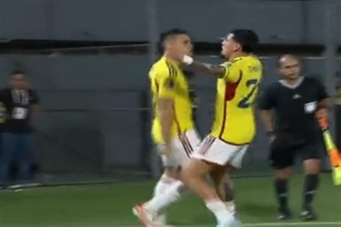 هدف كولومبيا أمام باراجواي