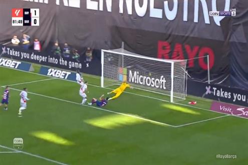 هدف برشلونة الأول أمام رايو فاييكانو (ليجون بالخطأ)