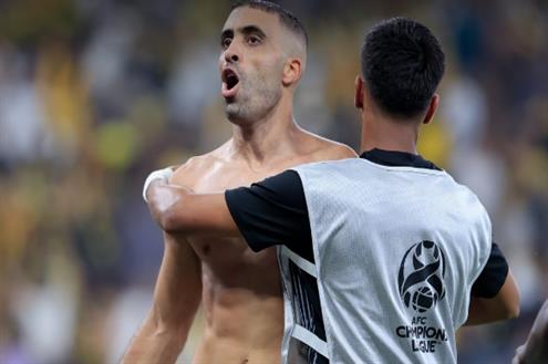  ثنائية عبد الرزاق حمد الله في شباك أجمك الأوزبكي