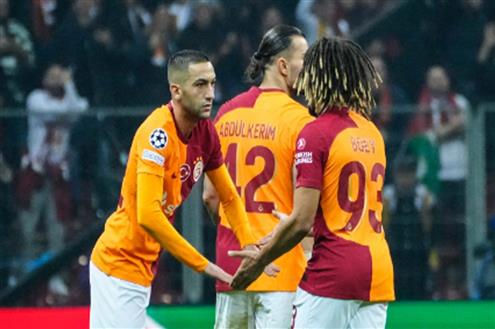 هدف جالاتا سراي الأول أمام مانشستر يونايتد (حكيم زياش)