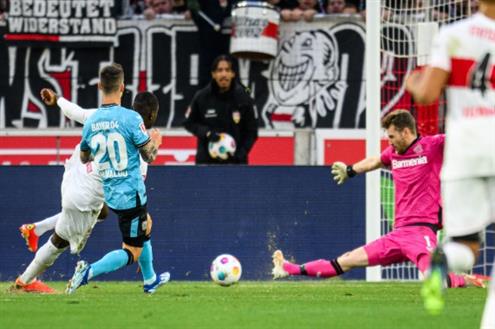 أهداف مباراة شتوتجارت وباير ليفركوزن