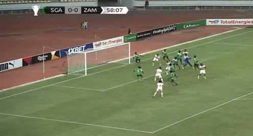 حمزة المثلوثي يهدر هدفا محققا أمام ساجرادا 