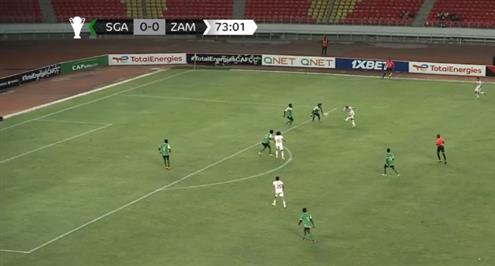 تسديدة صاروخية من ناصر منسي أمام ساجرادا