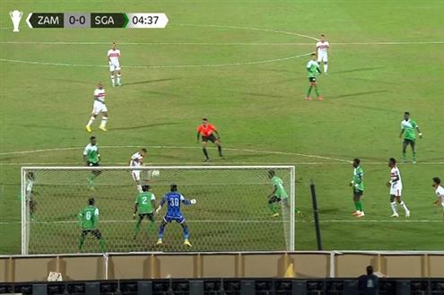 فرصة هدف من عبد الغني أمام ساجرادا