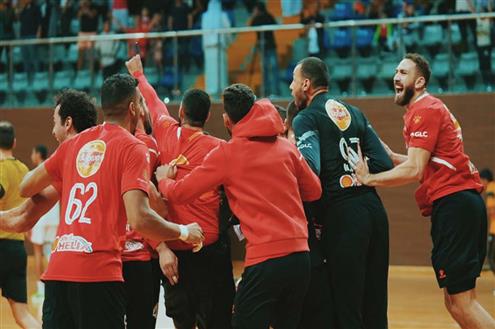 فرحة لاعبي وجماهير الأهلي بالفوز بسوبر اليد