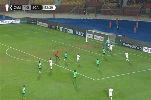 فرصة هدف لزيزو أمام ساجرادا