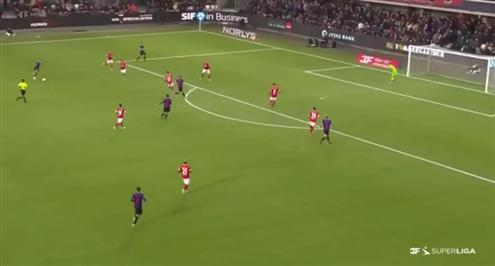 تسديدة إمام عاشور أمام سيلكيبورج