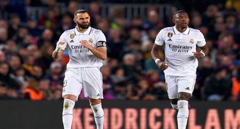 هدف ريال مدريد الثاني أمام برشلونة (بنزيما)