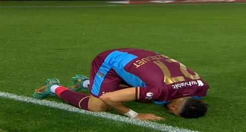 خطأ قاتل .. تريزيجيه يسجل هدفا أمام كاراجومروك