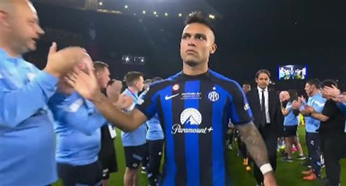 ممر شرفي من مانشستر سيتي بطل أوروبا لفريق إنتر ميلان