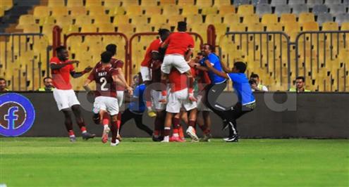 خطأ ساذج.. هدف ثاني لسيراميكا كليوباترا أمام المصري (صلاح محسن)