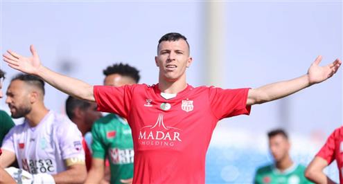 معاذ حداد يسجل هدف شباب بلوزداد الأول أمام الرجاء المغربي