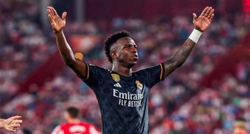 هدف رائع لفينيسيوس أمام ألميريا