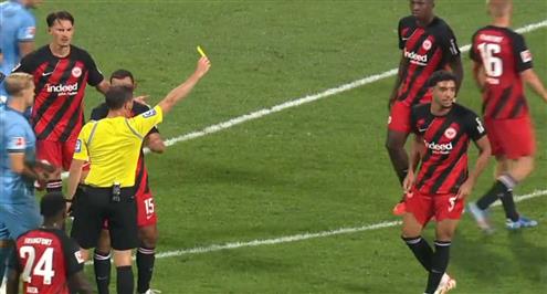 مرموش يتسبب في ركلة جزاء على فريقه أمام بوخوم