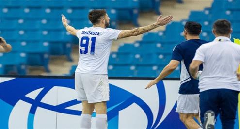 هدف نافباخور الأول أمام الهلال (تاباتادزي)