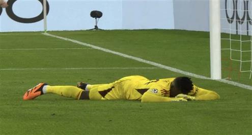 خطأ ساذج من أونانا يهدي بايرن ميونيخ الهدف الأول