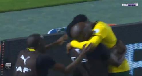 هدف جنوب أفريقيا الرابع أمام ناميبيا (ثابيلو ماسيكو)