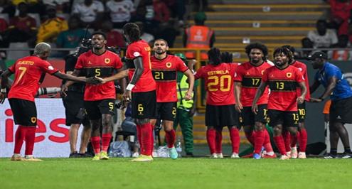 هدف أنجولا الثاني أمام بوركينا فاسو (زيني)