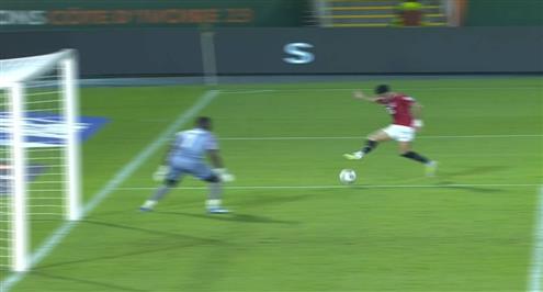 زيزو يهدر هدفا أمام الكونغو الديمقراطية