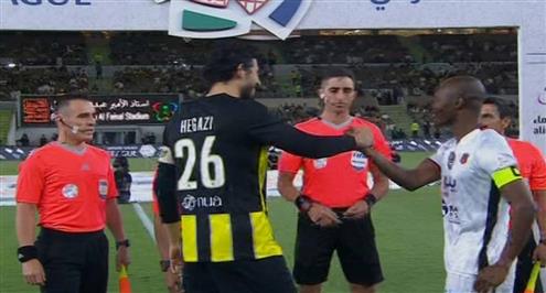 ملخص لمسات أحمد حجازي أمام الرياض