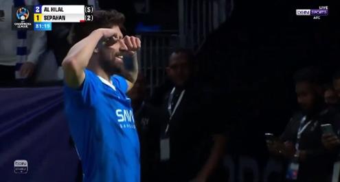 هدف صاروخي.. هدف الهلال الثاني أمام سباهان (نيفيز)