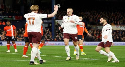 هدف مانشستر سيتي الأول أمام لوتون (هالاند)