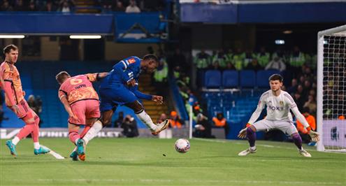 هدف تشيلسي الأول أمام ليدز