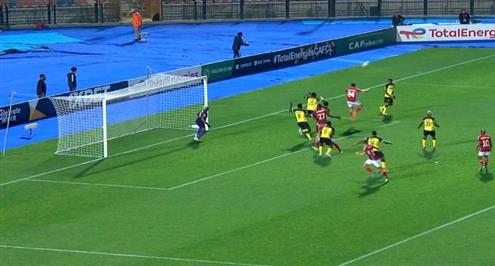 رأسية محمد عبد المنعم أمام يانج أفريكانز 