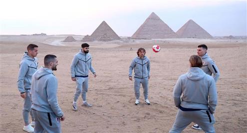 زيارة منتخب كرواتيا إلى منطقة الأهرامات
