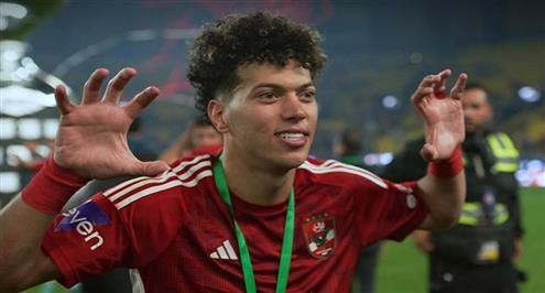 فرحة لاعبي الأهلي بعد التتويج بكأس مصر