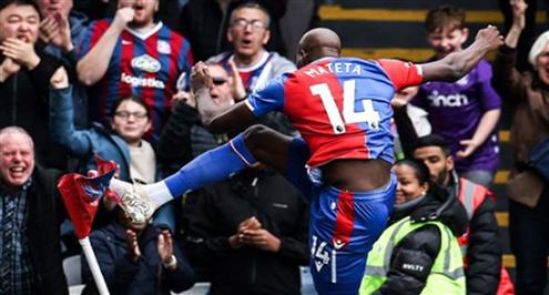 هدف كريستال بالاس الأول أمام مانشستر سيتي (ماتيتا)