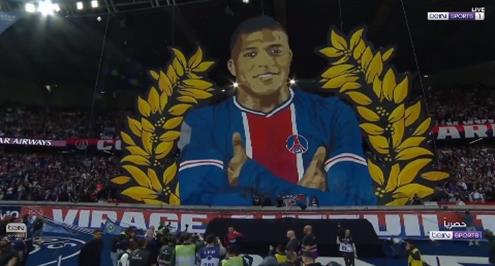 لفتة رائعة من جماهير باريس سان جيرمان لمبابي