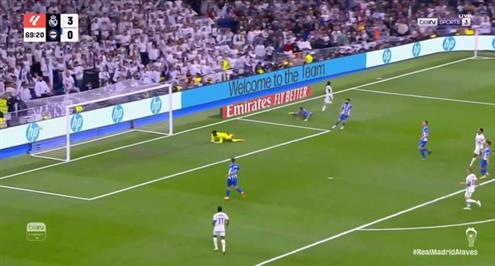 هدف ريال مدريد الرابع أمام ألافيس (فينسيوس)